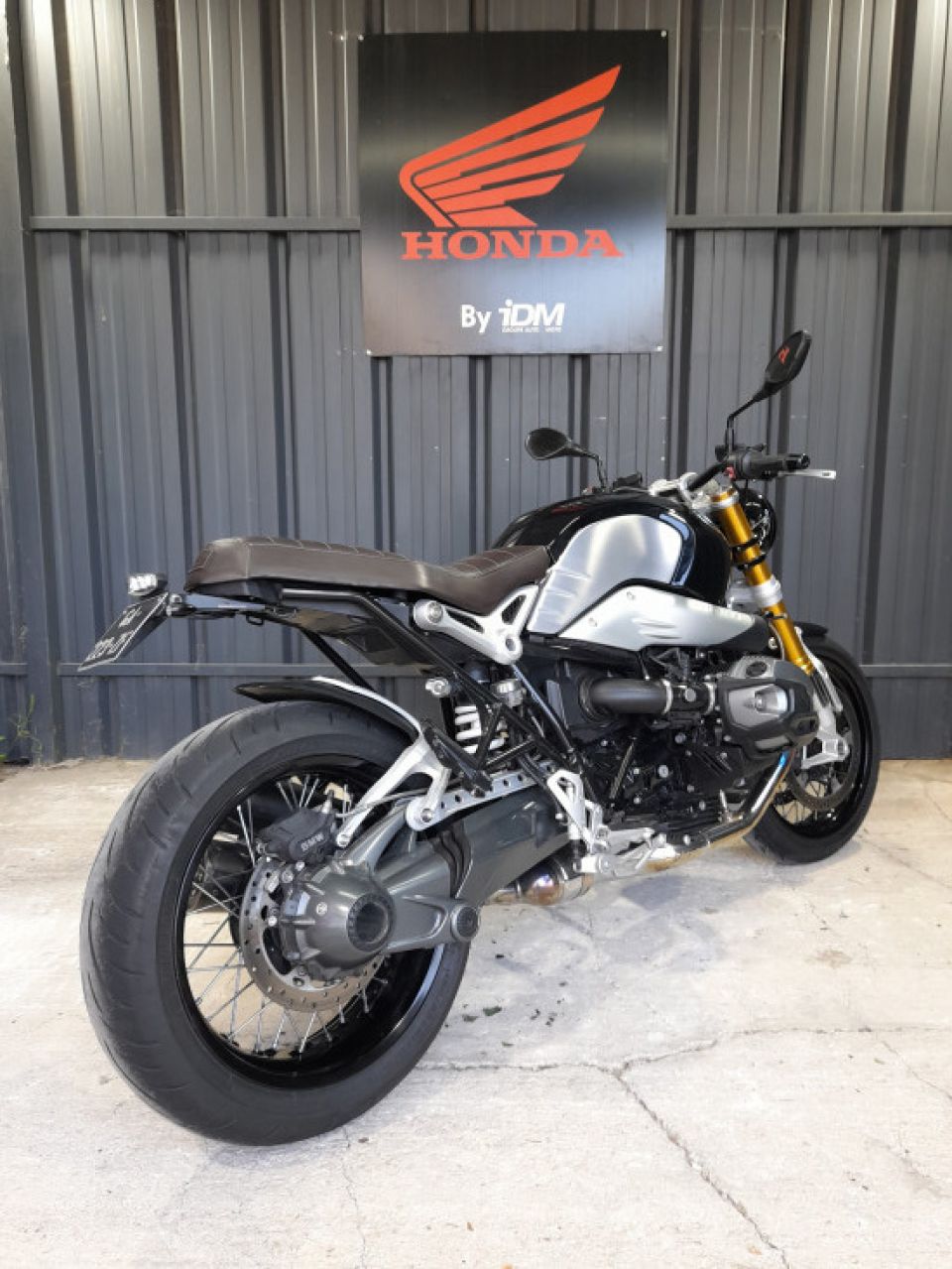 BMW R1200 nineT 4