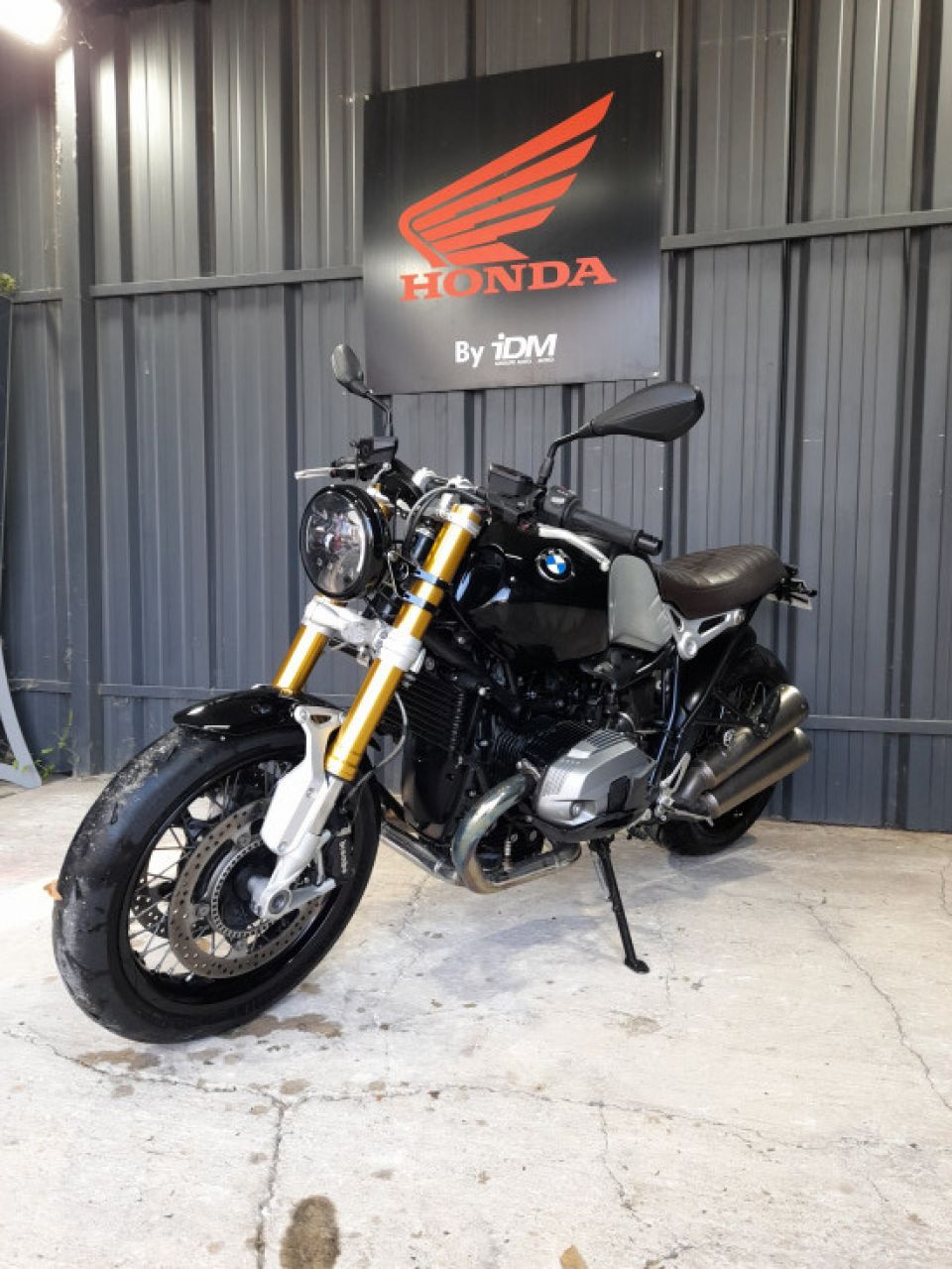 BMW R1200 nineT 4