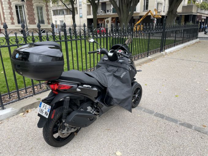 PIAGGIO MP3 300 HPE ABS ASR 4