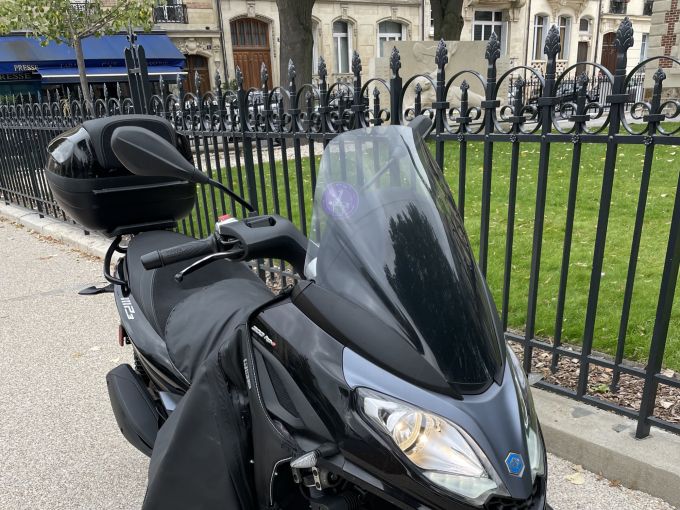 PIAGGIO MP3 300 HPE ABS ASR 4