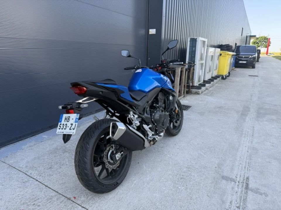 HONDA CB 750 HORNET 4