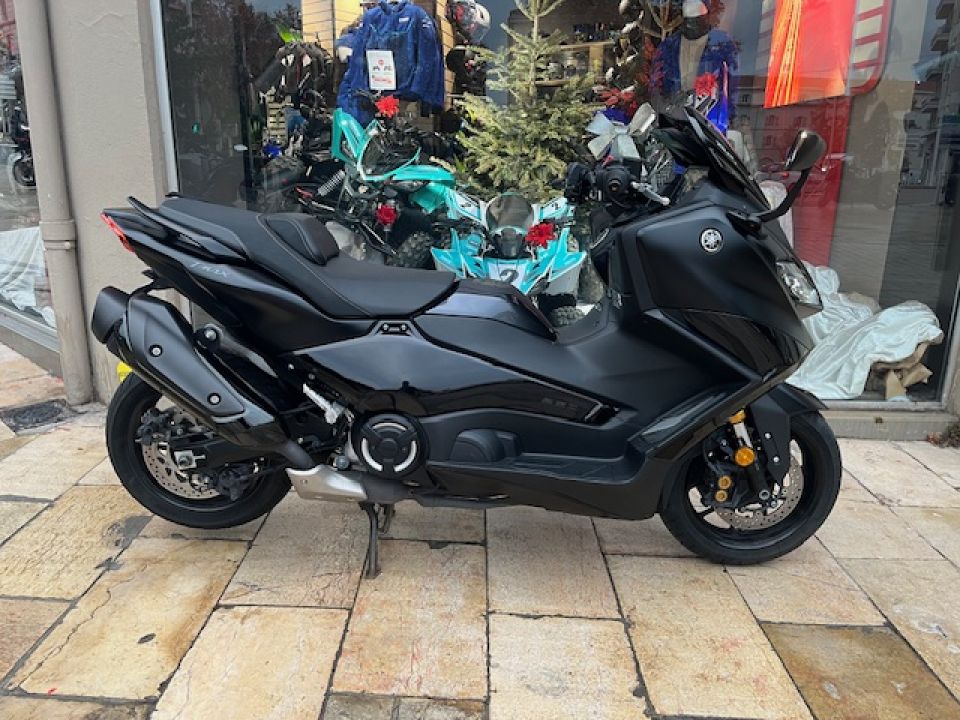 YAMAHA XP T-MAX 560 TECH MAX 4