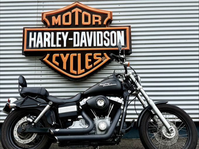 HARLEY-DAVIDSON DYNA STREET BOB 1584 4