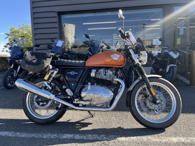 ROYAL ENFIELD INTERCEPTOR 4