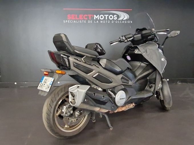 KYMCO CV3 550 4
