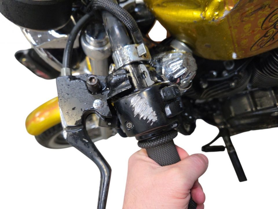 HARLEY-DAVIDSON SPORTSTER 1200 XL 4