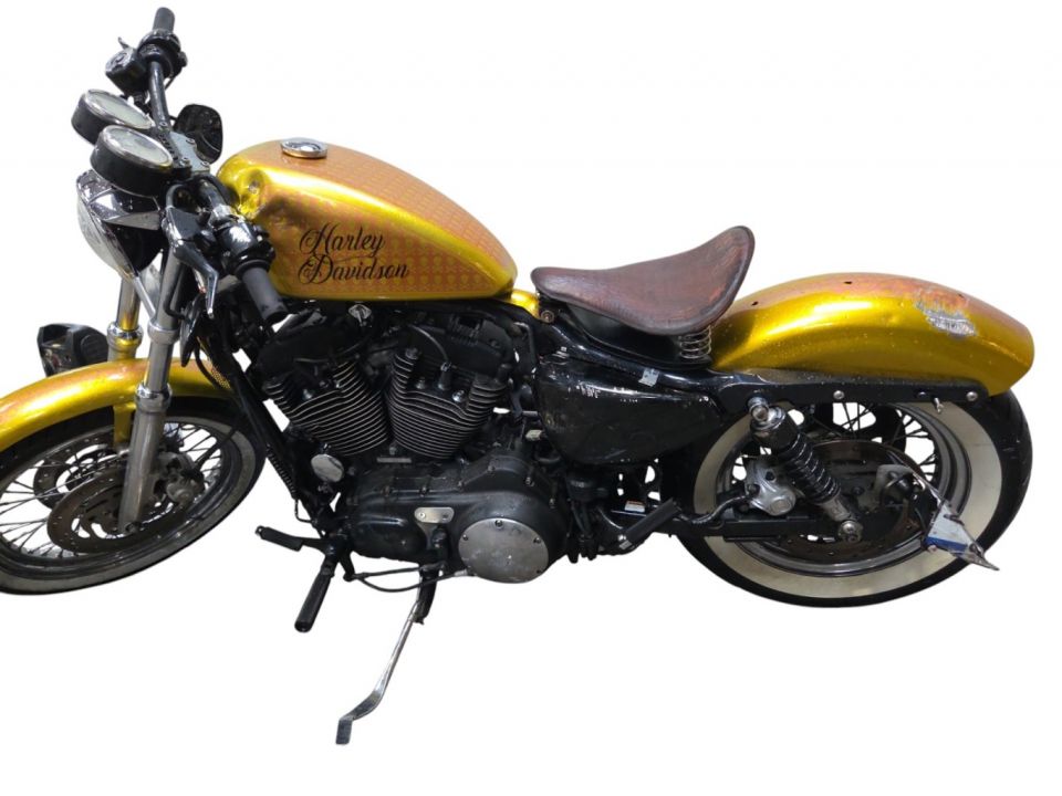 HARLEY-DAVIDSON SPORTSTER 1200 XL 4