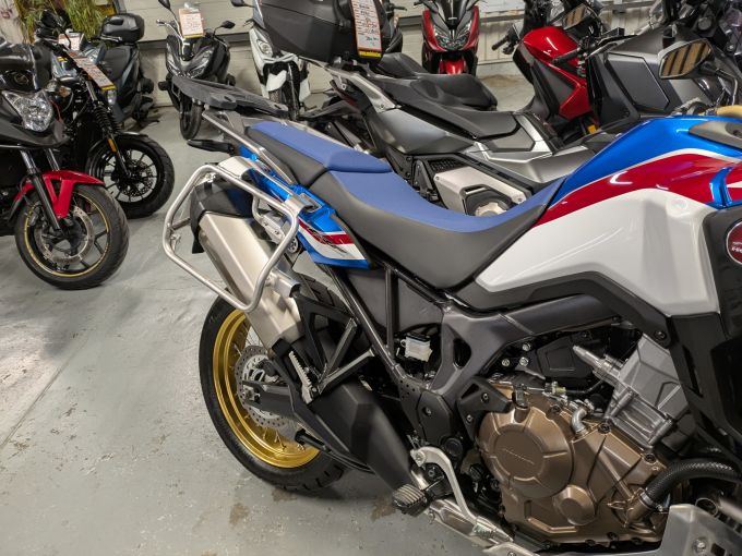 HONDA Africa Twin CRF1000D STD 4