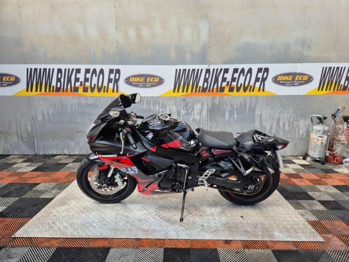 SUZUKI GSX-R 750 4