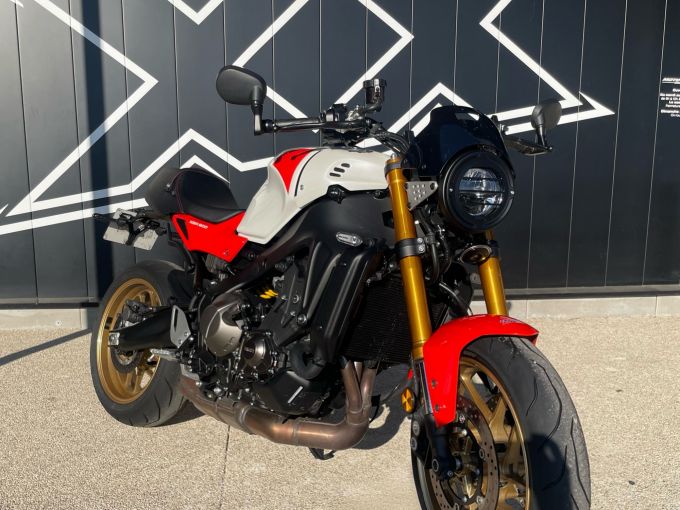 YAMAHA XSR 900 4