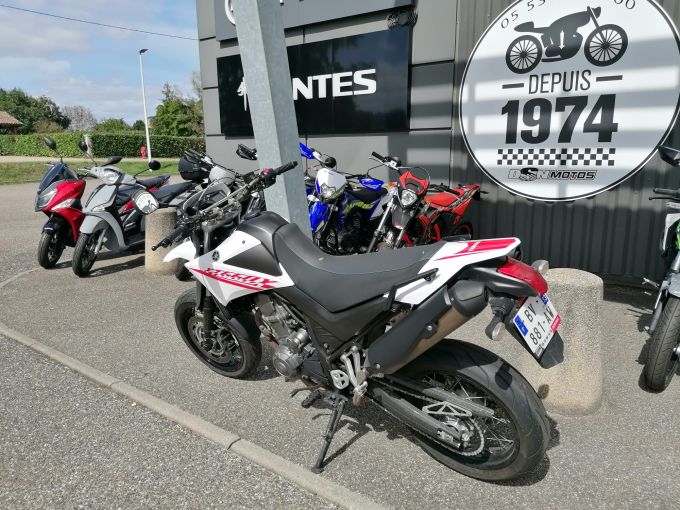YAMAHA XT 660X 4