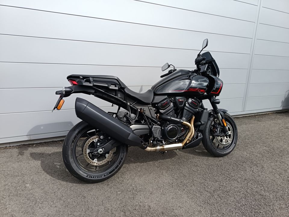 HARLEY-DAVIDSON ADVENTURE PAN AMERICA 1250 ST 4