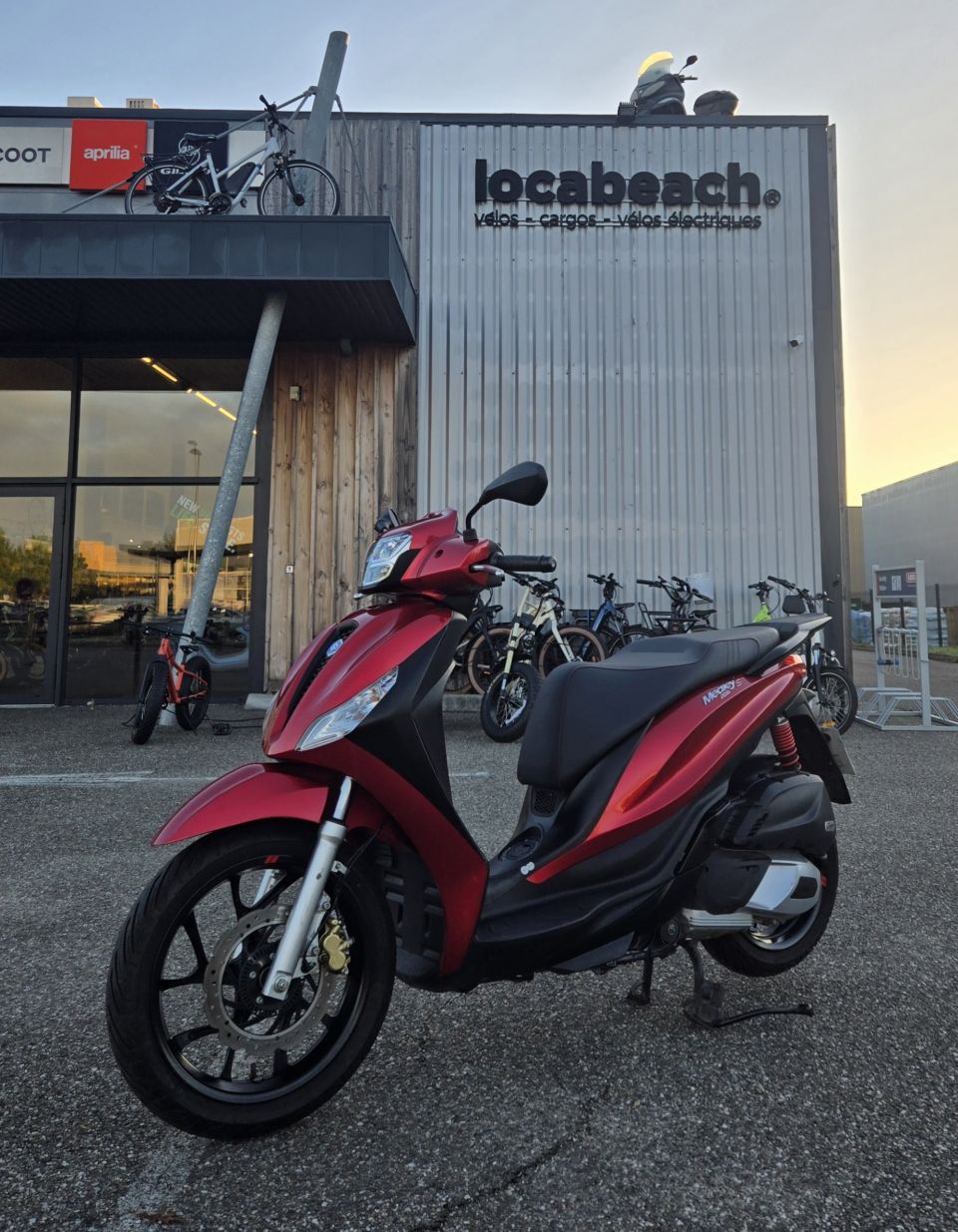 PIAGGIO Medley S 125 IGET ABS E5 4