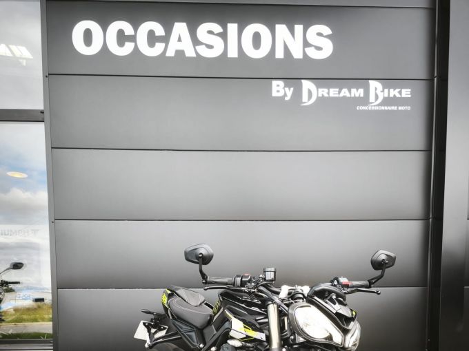 TRIUMPH STREET TRIPLE 765 RS 4
