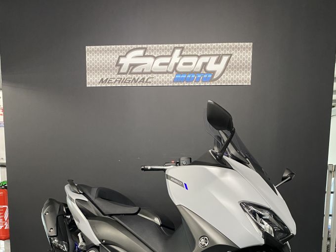 YAMAHA XP T-MAX 560 4