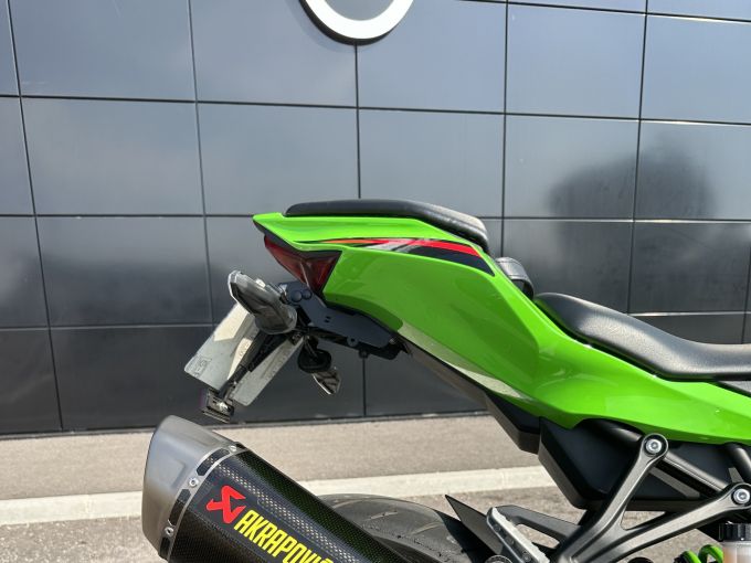 KAWASAKI ZX-4RR 4