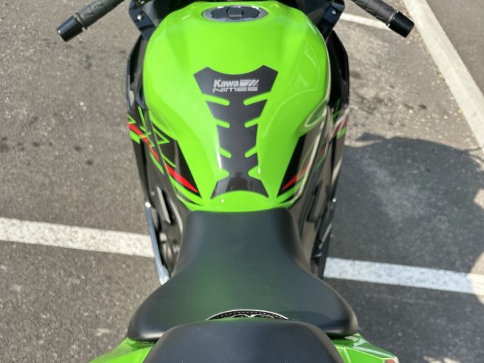 KAWASAKI ZX-4RR 4