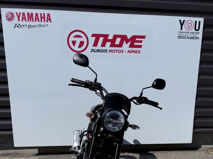 YAMAHA XSR 125 Legacy 4