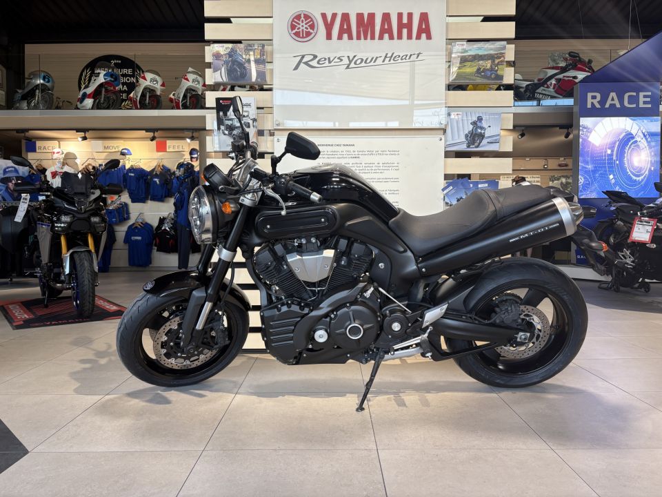YAMAHA MT-01 FAIBLE KILOMETRAGE MUSÉE 4