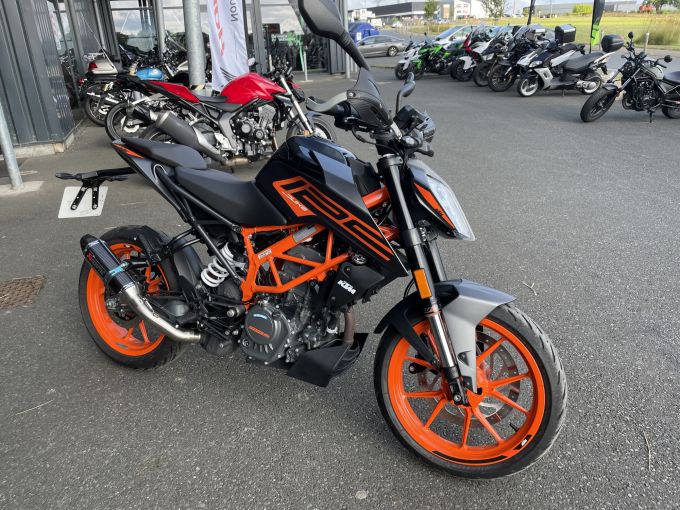 KTM 125 DUKE ABS 4