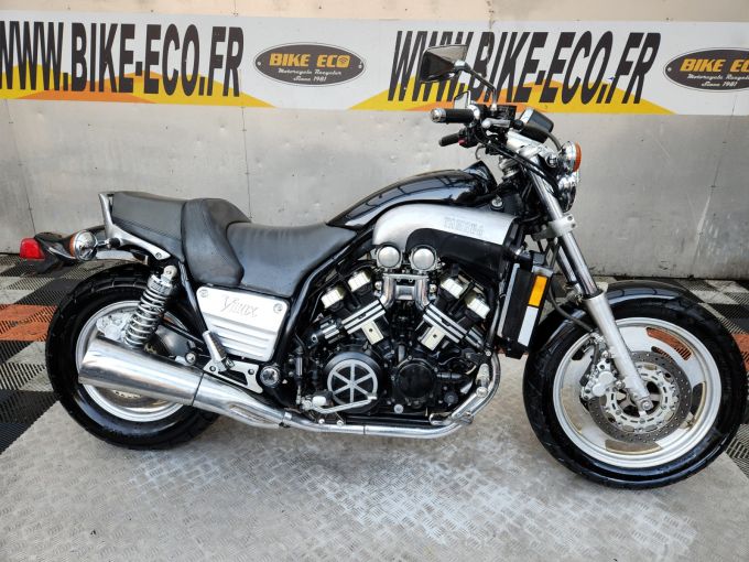 YAMAHA V-MAX 1200 4