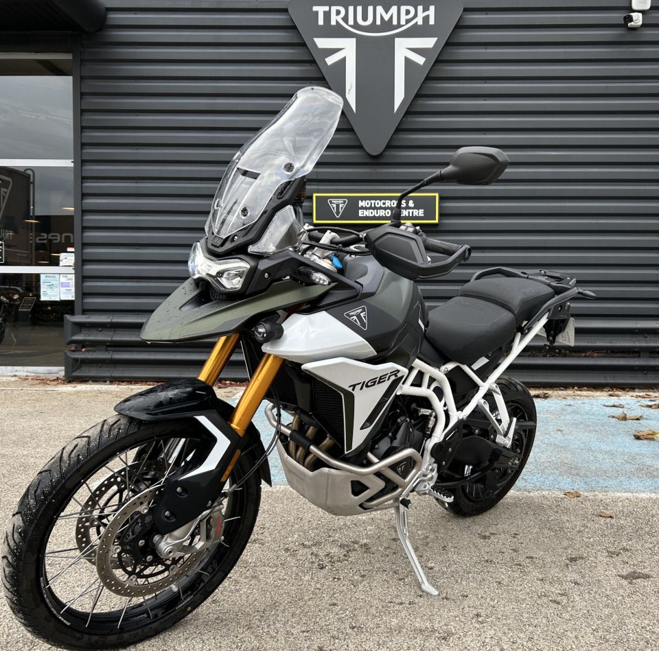 TRIUMPH TIGER 900 RALLY PRO 4