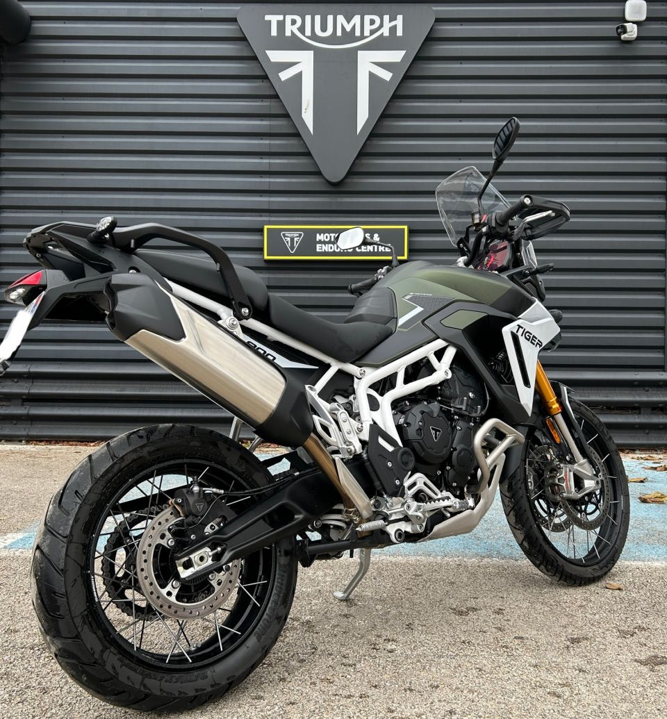 TRIUMPH TIGER 900 RALLY PRO 4