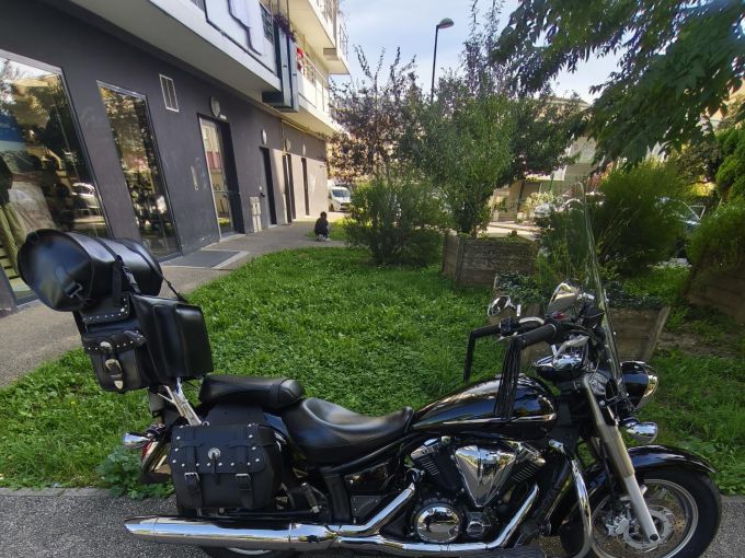 YAMAHA XVS 1300 4