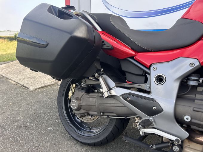 MOTO GUZZI BREVA V 1100 4