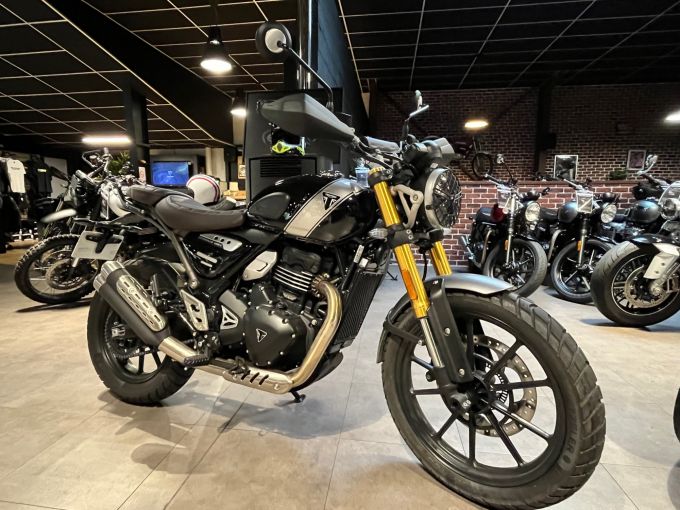 TRIUMPH Scrambler 400 X 4