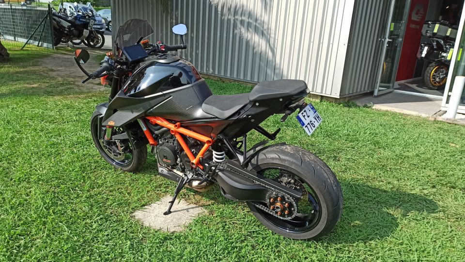 KTM 1290 SUPER DUKE R 4