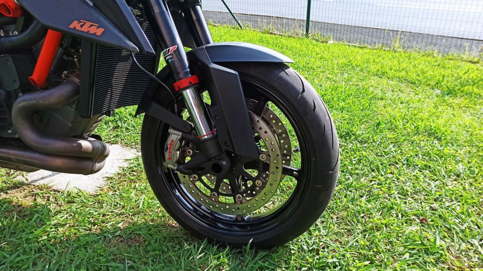 KTM 1290 SUPER DUKE R 4