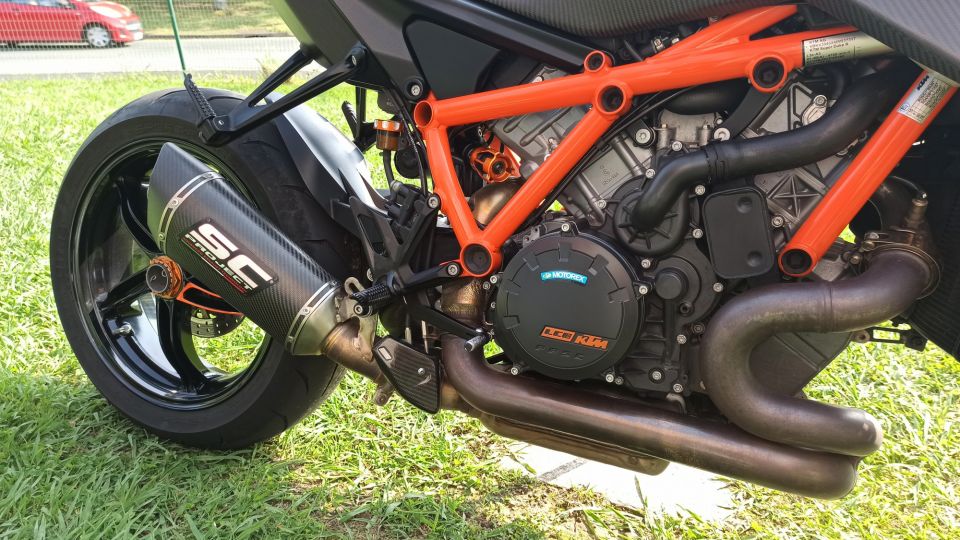 KTM 1290 SUPER DUKE R 4