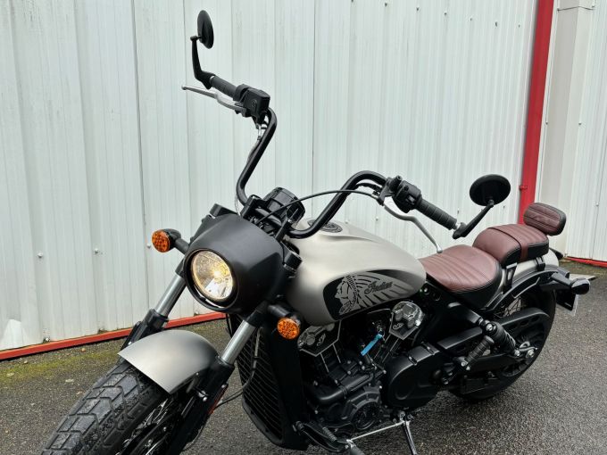 INDIAN SCOUT BOBBER TWENTY 4