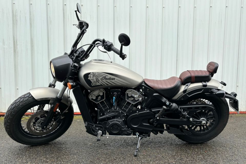 INDIAN SCOUT BOBBER TWENTY 4