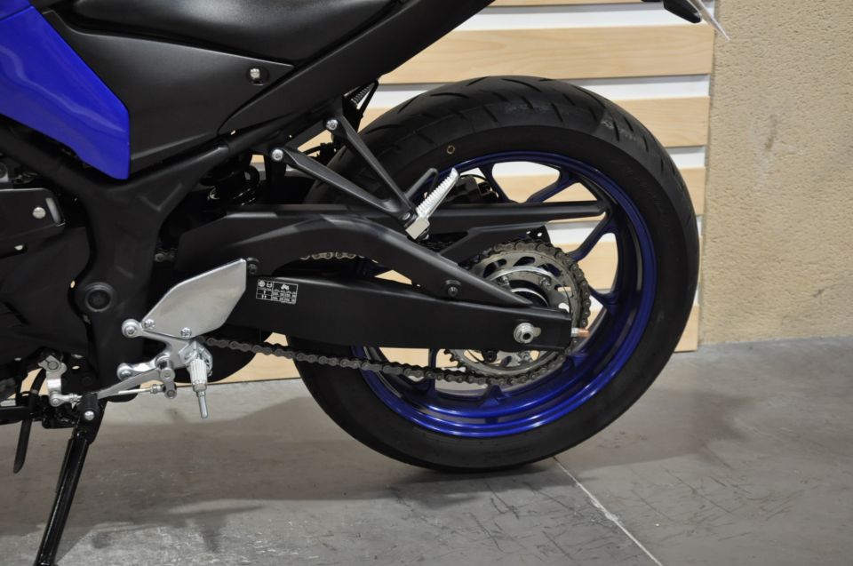 YAMAHA MT-03 300 4