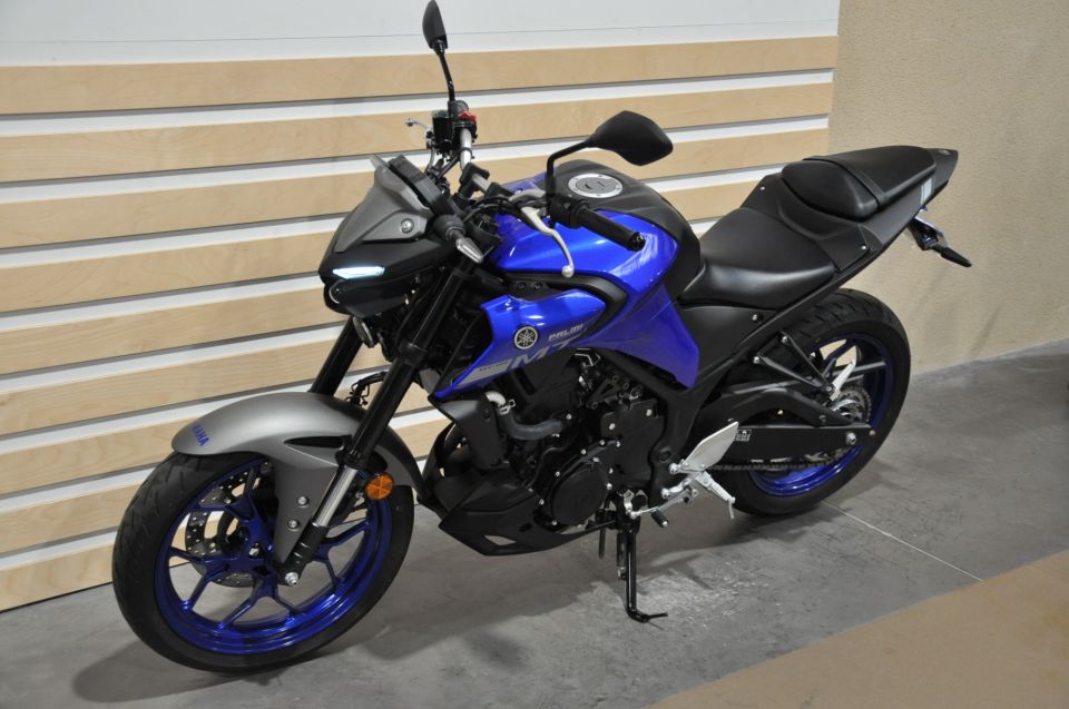 YAMAHA MT-03 300 4