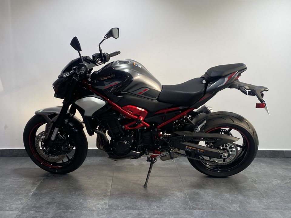 KAWASAKI Z 900 4