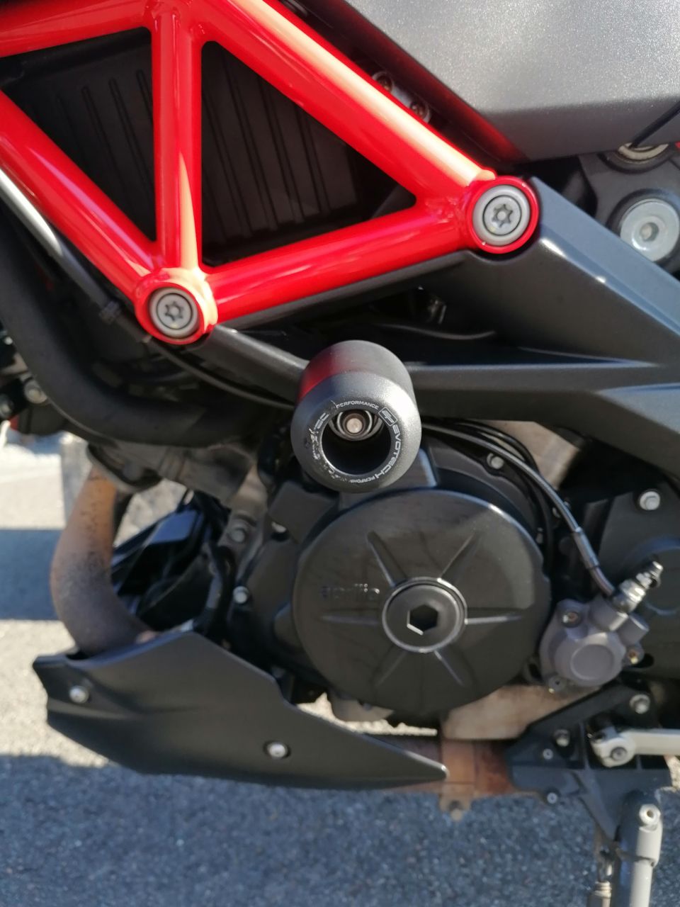 APRILIA SHIVER 900 4