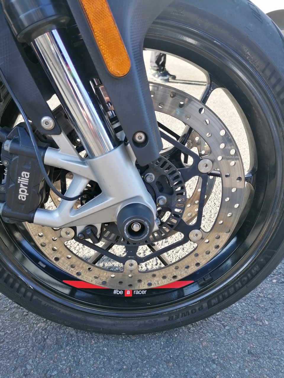 APRILIA SHIVER 900 4