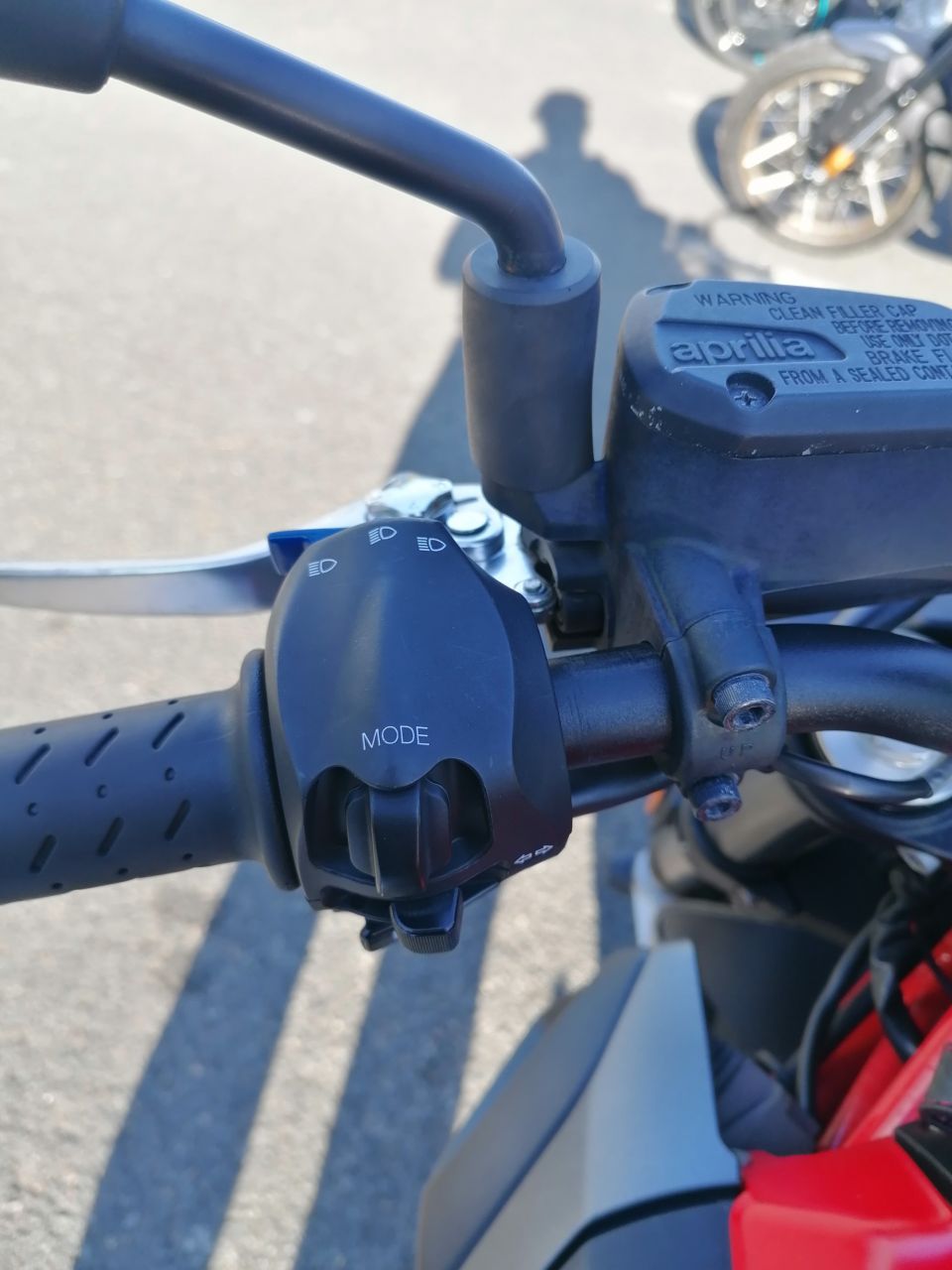 APRILIA SHIVER 900 4