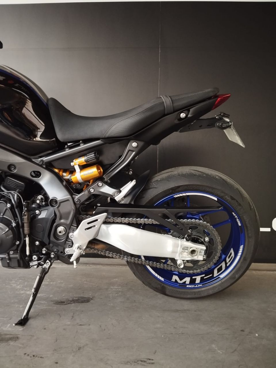 YAMAHA MT-09 SP 4