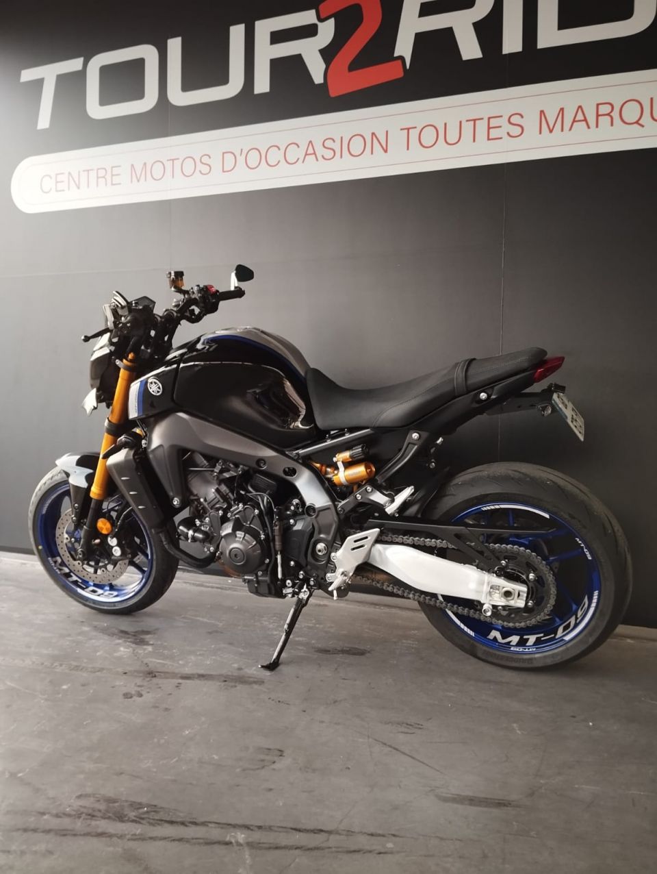 YAMAHA MT-09 SP 4