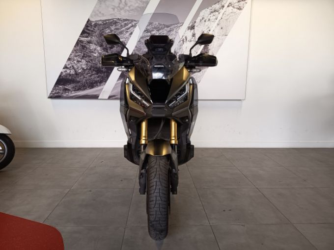 HONDA X-ADV 750 4
