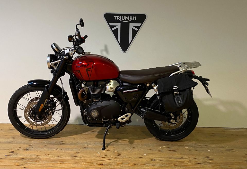 TRIUMPH SCRAMBLER 1200 4