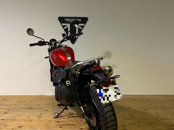 TRIUMPH SCRAMBLER 1200 4