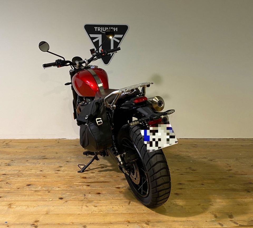 TRIUMPH SCRAMBLER 1200 4