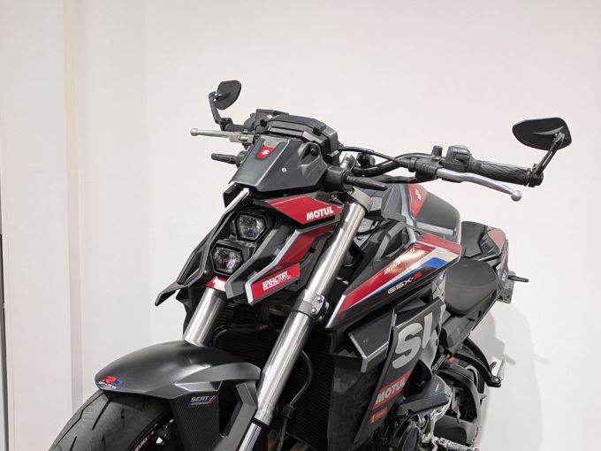 SUZUKI GSX-S 950 A2 4