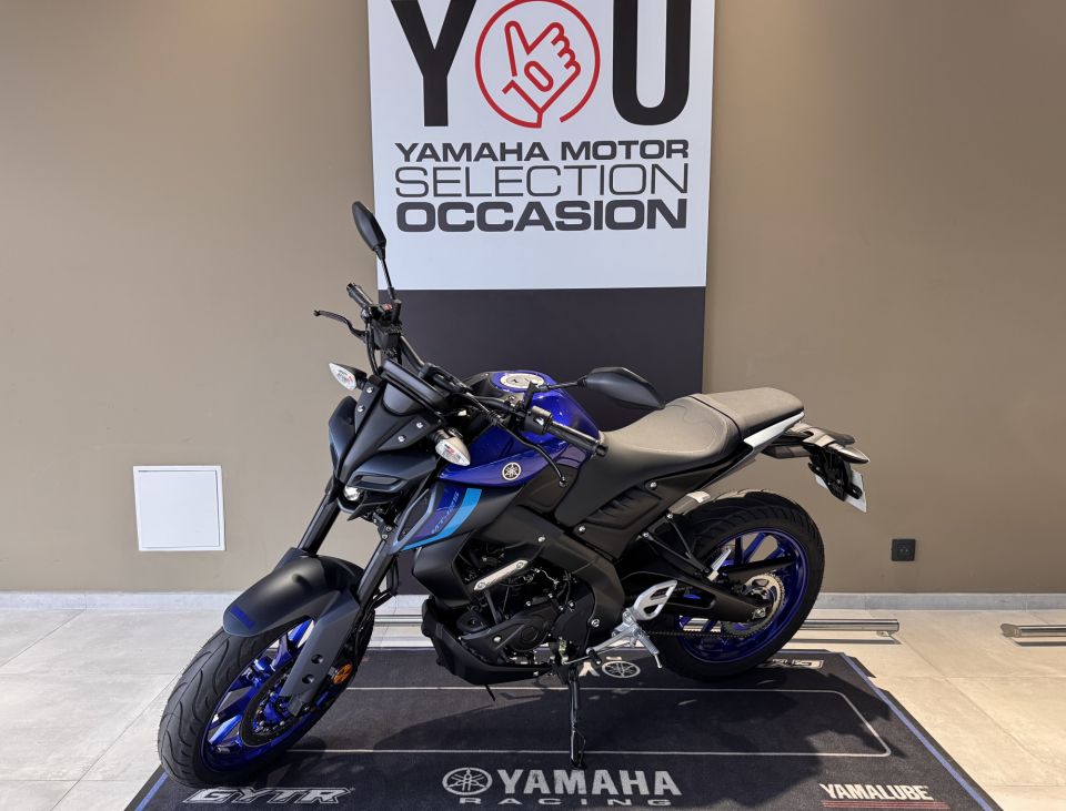 YAMAHA MT-125 ABS 4