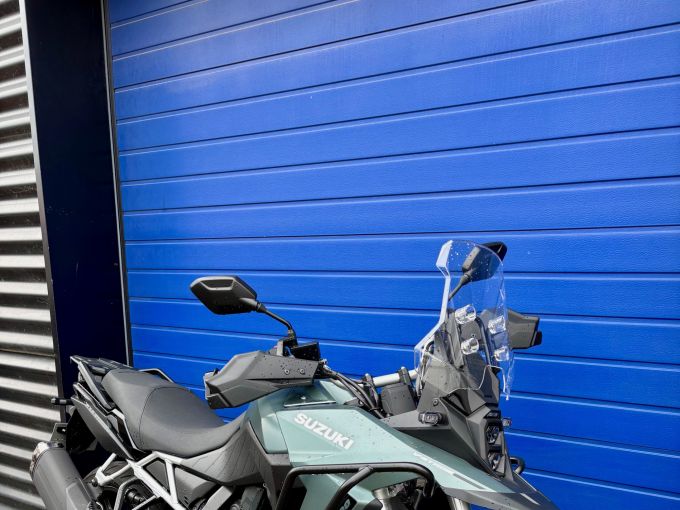 SUZUKI DL V-STROM 800DE 4